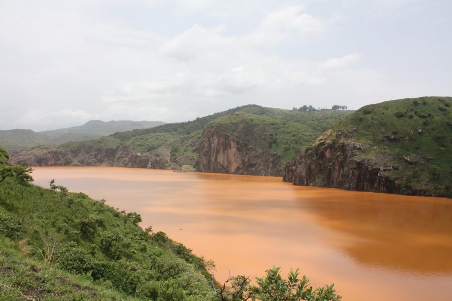 Озеро Ниос в Камеруне